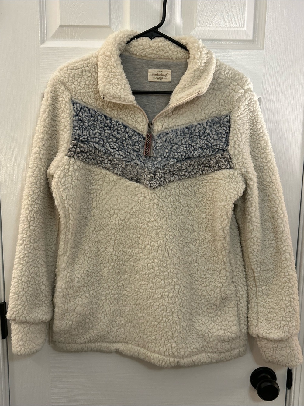 Weatherproof Vintage Cream Sherpa Pullover with Gray/Blue Chevron Panel